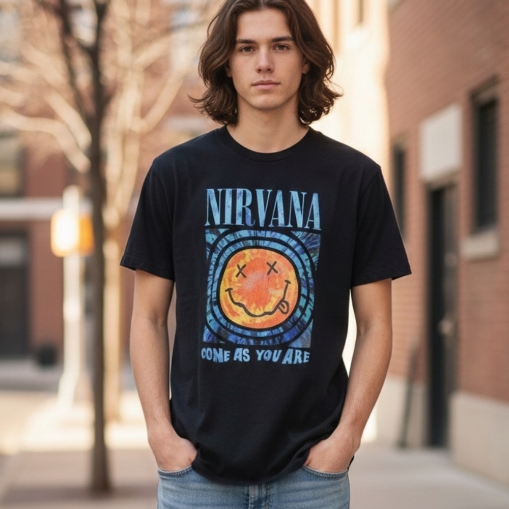 Nirvana Graphic T-Shirt Medium
